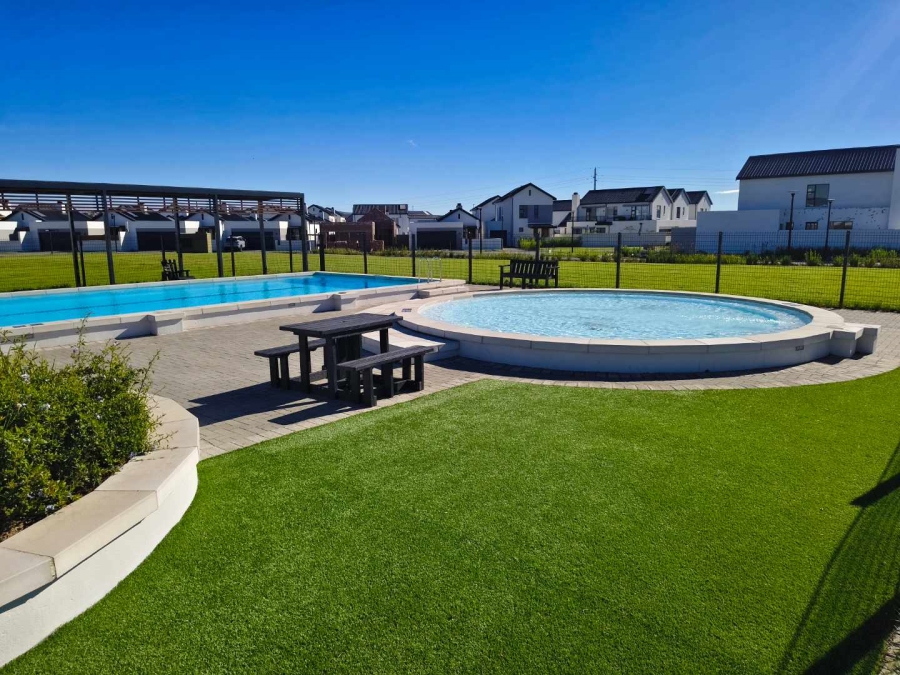 To Let 3 Bedroom Property for Rent in Kraaifontein Western Cape